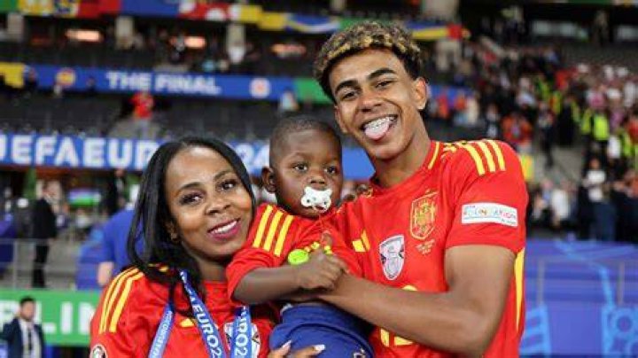 Lamine Yamal's Mother's Name: Unveiled
