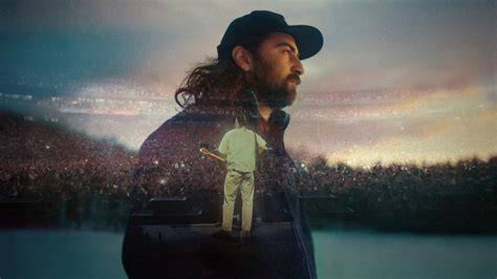 Noah Kahan: A Journey Through Jewish Identity