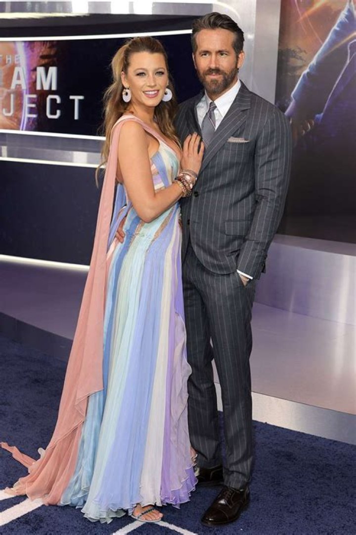 Ryan Reynolds and Blake Lively FINALLY confirm baby gender with cute